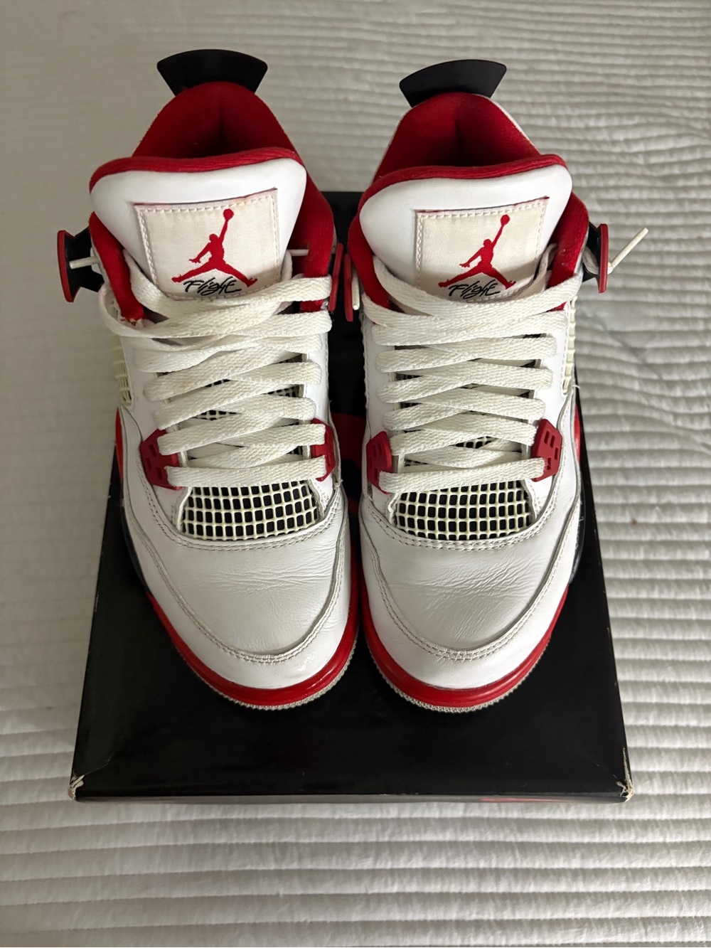 Nike Air Jordan 4 Retro (GS) White/Fire Red/Tech Grey Youth Sneakers - 5.5Y